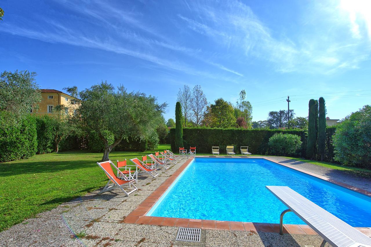 Villa Fiamma By Posarellivillas Piaggiori Buitenkant foto
