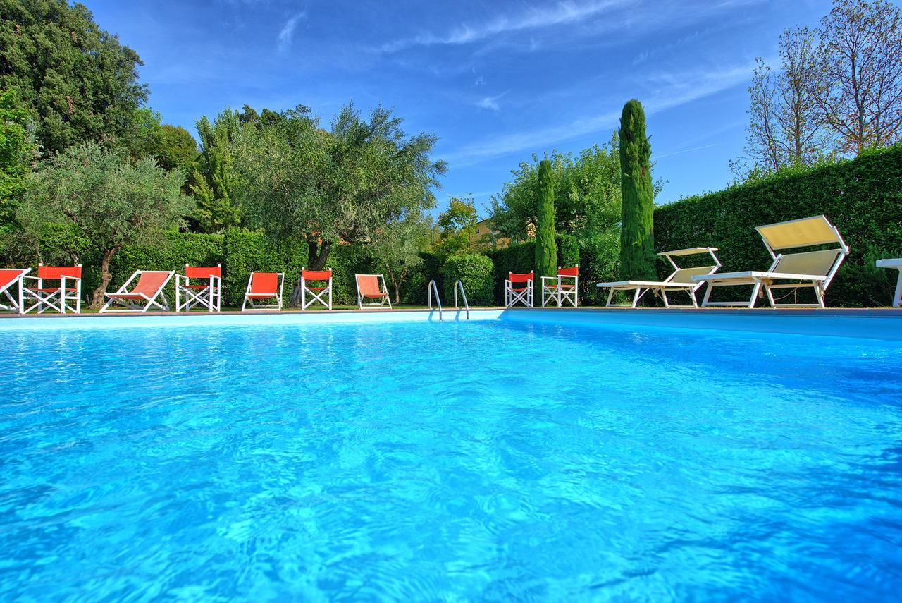 Villa Fiamma By Posarellivillas Piaggiori Buitenkant foto