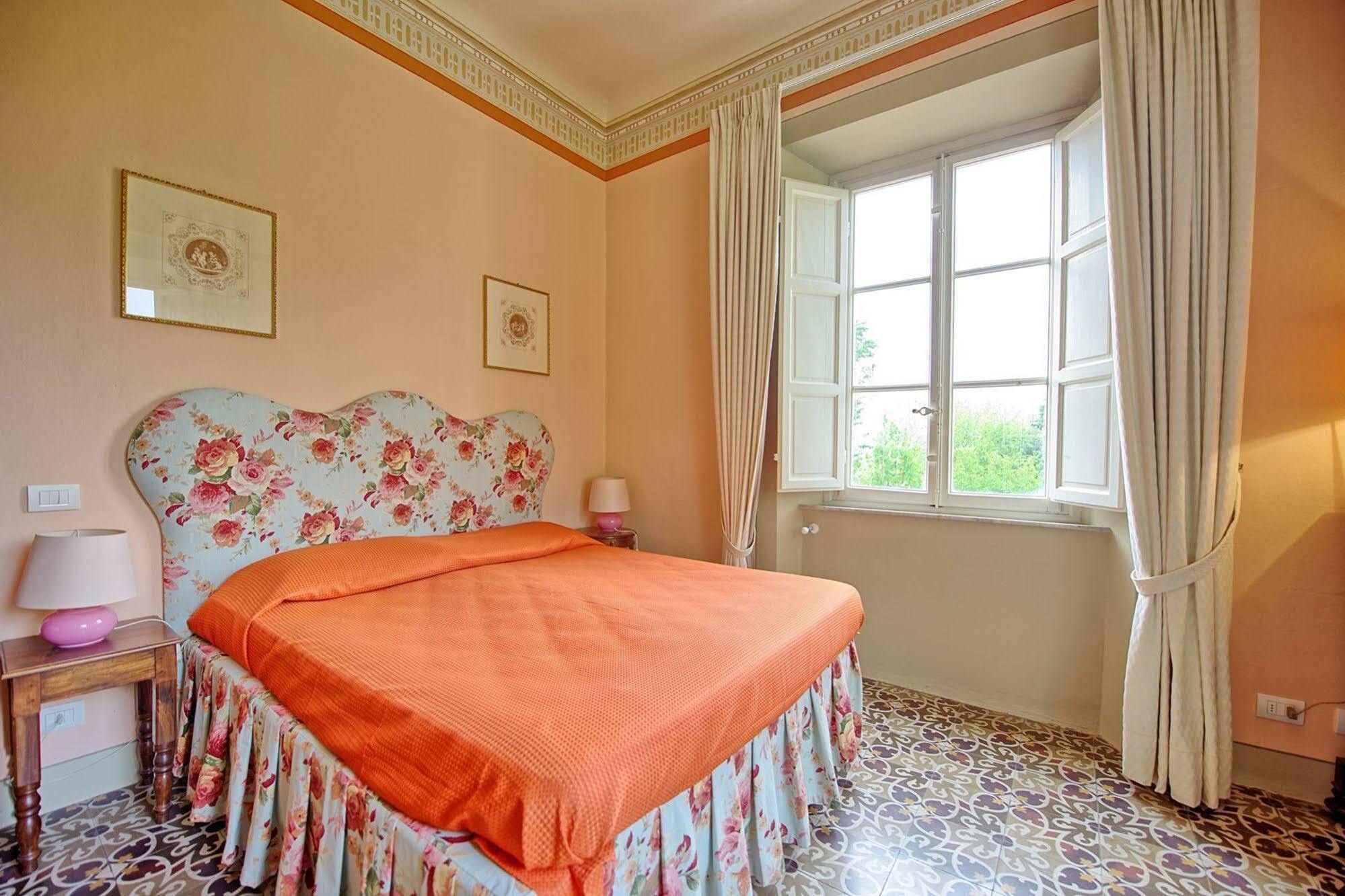 Villa Fiamma By Posarellivillas Piaggiori Buitenkant foto