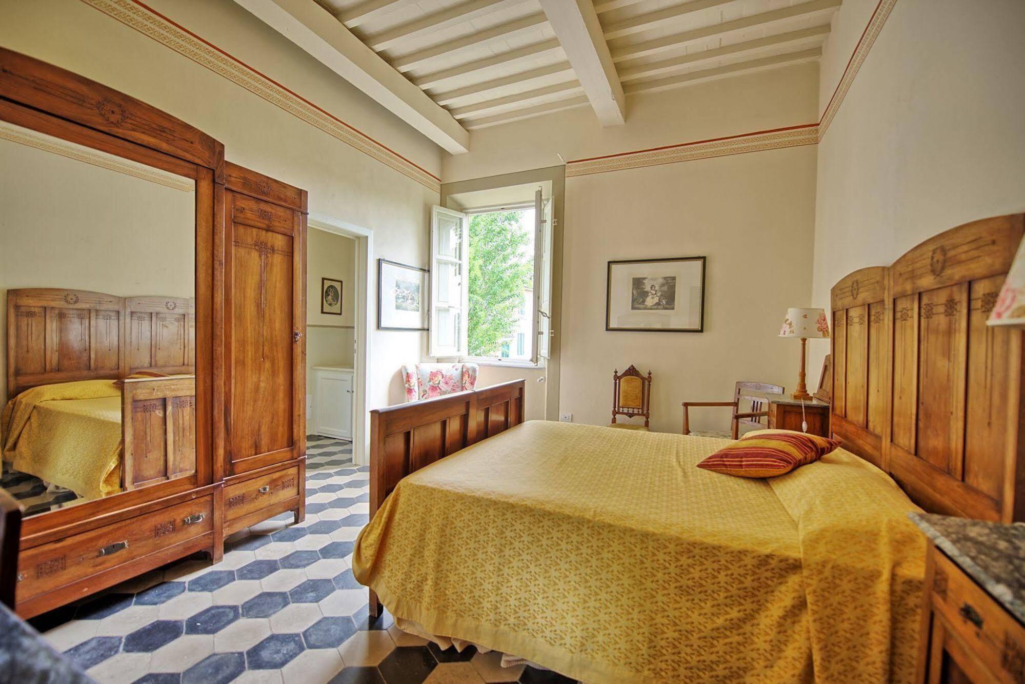 Villa Fiamma By Posarellivillas Piaggiori Buitenkant foto