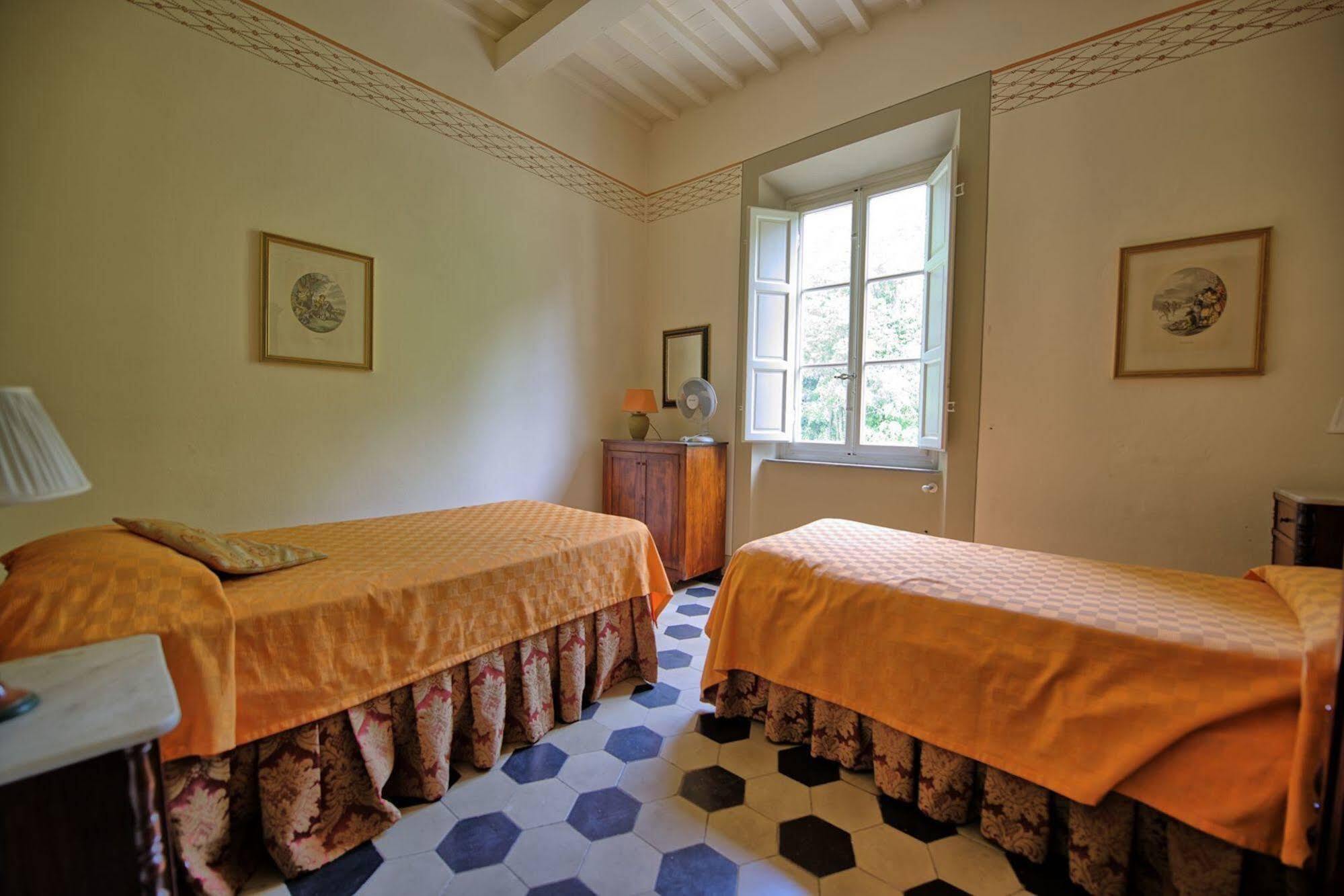 Villa Fiamma By Posarellivillas Piaggiori Buitenkant foto